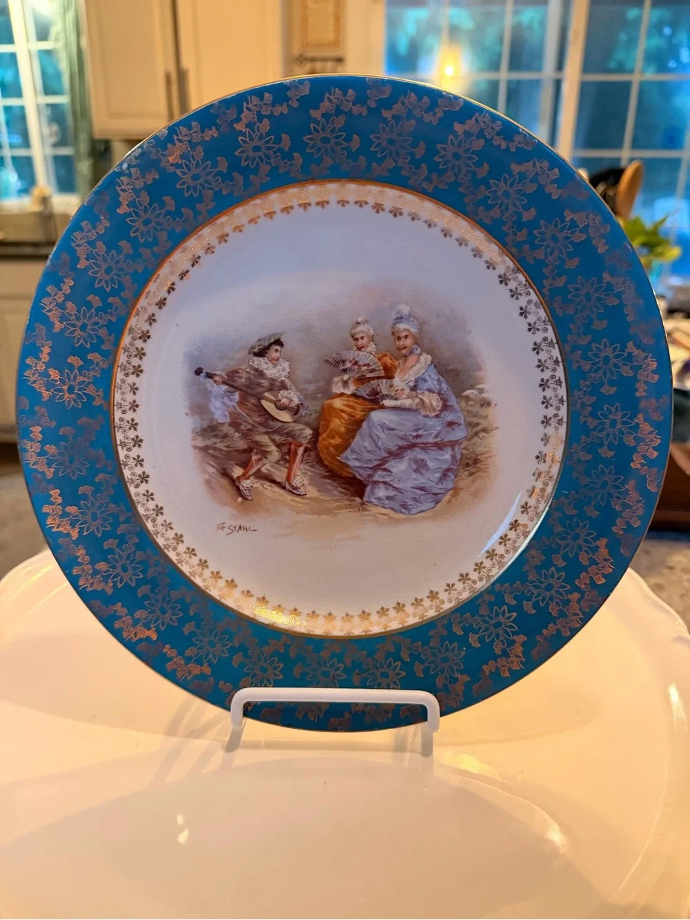 Mid 20th century H&Co Selb Bavaria Heinrich porcelain cabinet plate.